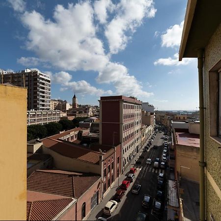 Budget Apartment Roma 70 Stazione Centrale Cagliari Buitenkant foto