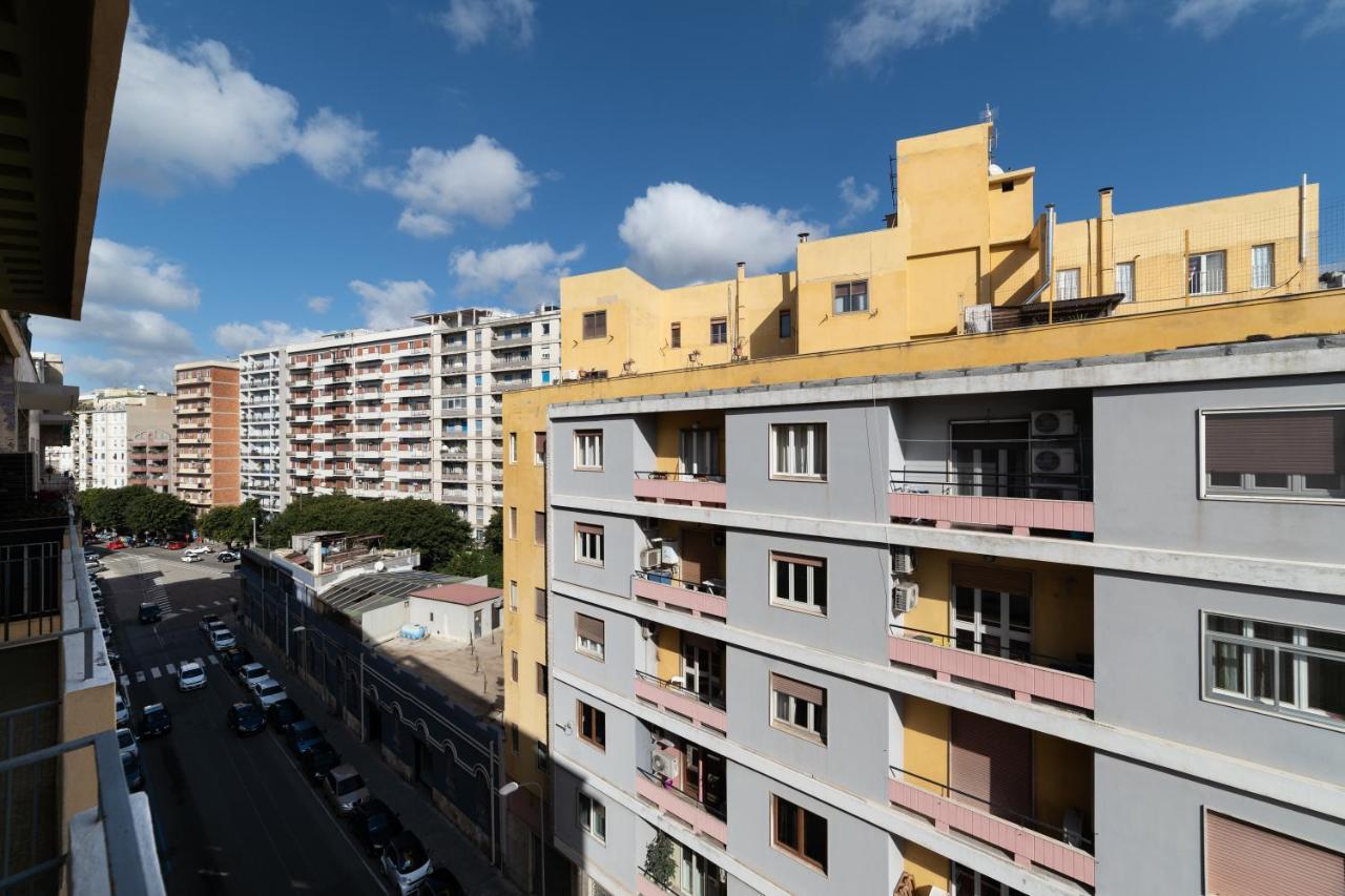 Budget Apartment Roma 70 Stazione Centrale Cagliari Buitenkant foto